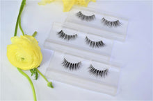 Load image into Gallery viewer, Lash Comparison: LADY (top) LUXE (middle) LOVE (bottom)
